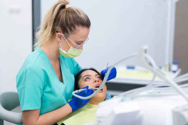 Best Emergency Tooth Extraction in West Kennebunk, ME
